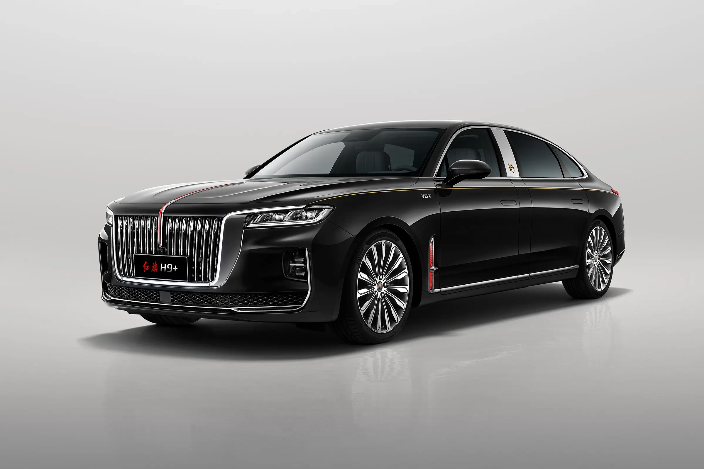 Kenderaan bahan api Hongqi H9 membawa pemandu pengalaman pemanduan yang sangat baik
